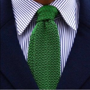 RalphLauren Purple label Kelly green silk knit Tie